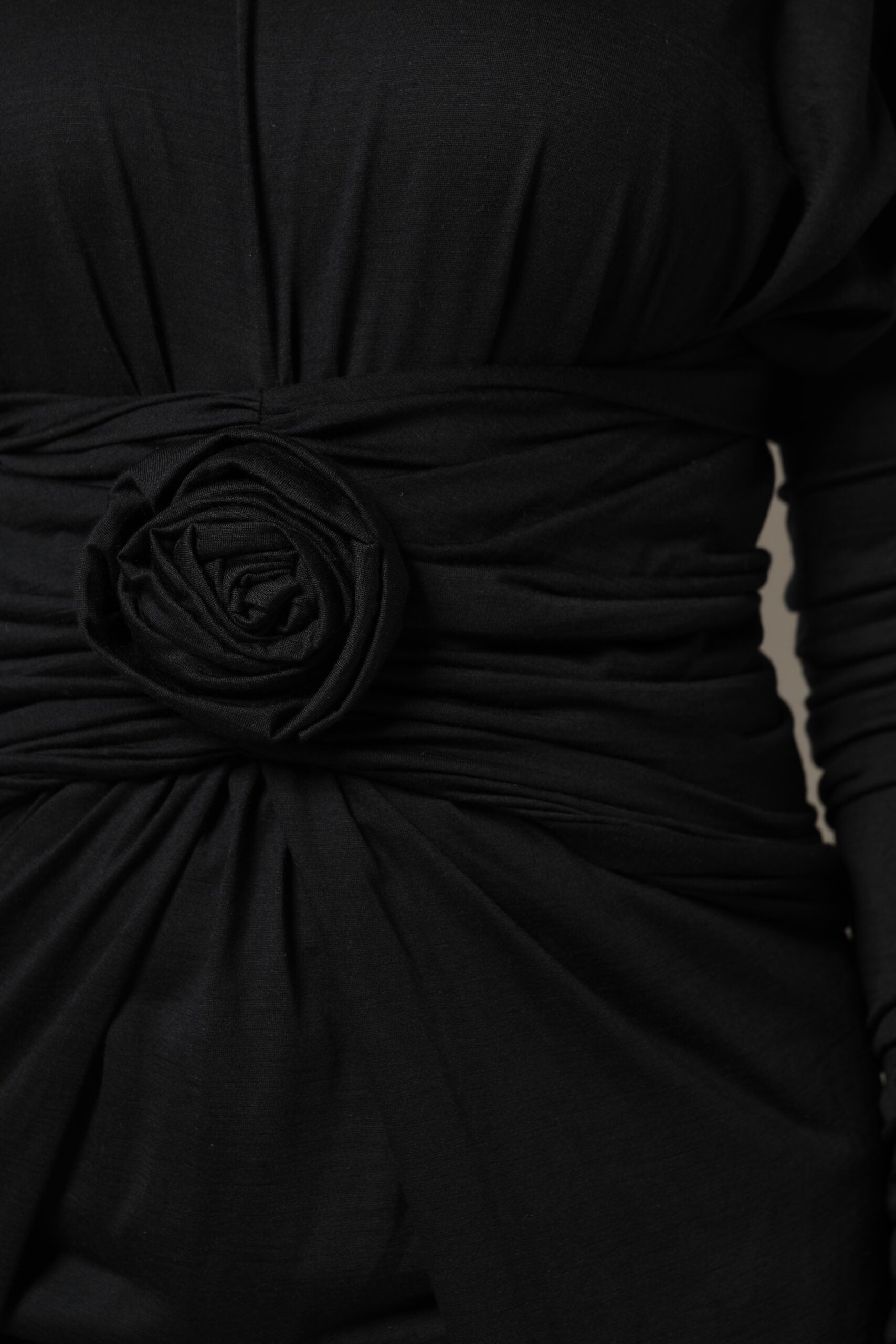 Dolce & Gabbana Black Wool Long Sleeves Sheath Midi Dress Dolce & Gabbana