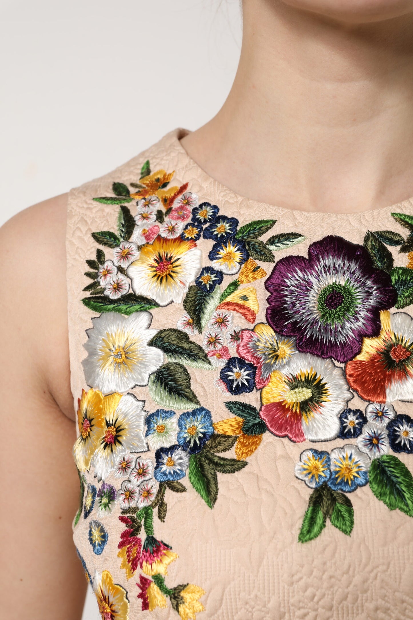 Dolce & Gabbana Beige Floral Embroidery Sleeveless Tank Top Dolce & Gabbana