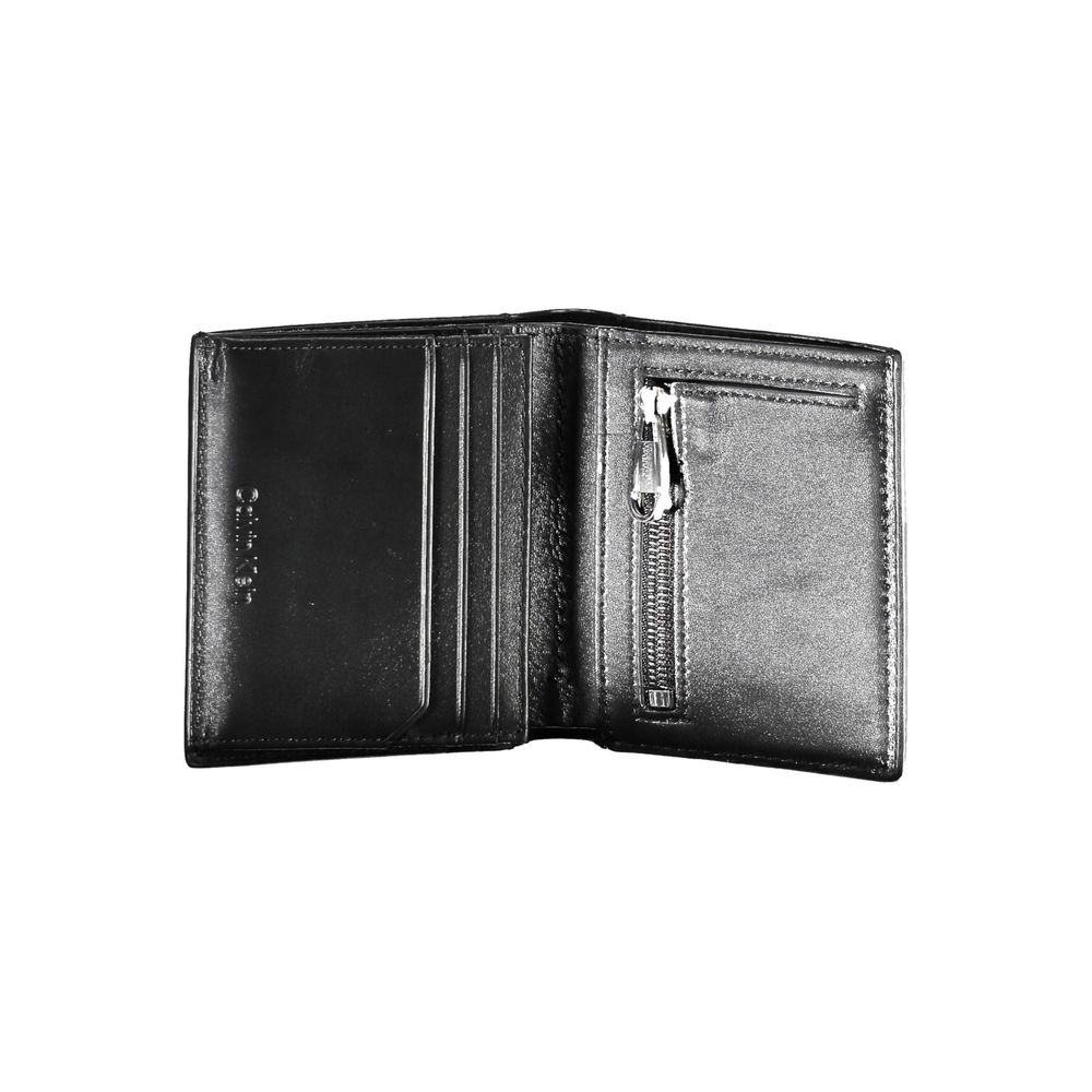 Calvin Klein Nero Eco Pelle men's wallet with multiple card slots and cash compartment, crafted from eco-friendly black leather.