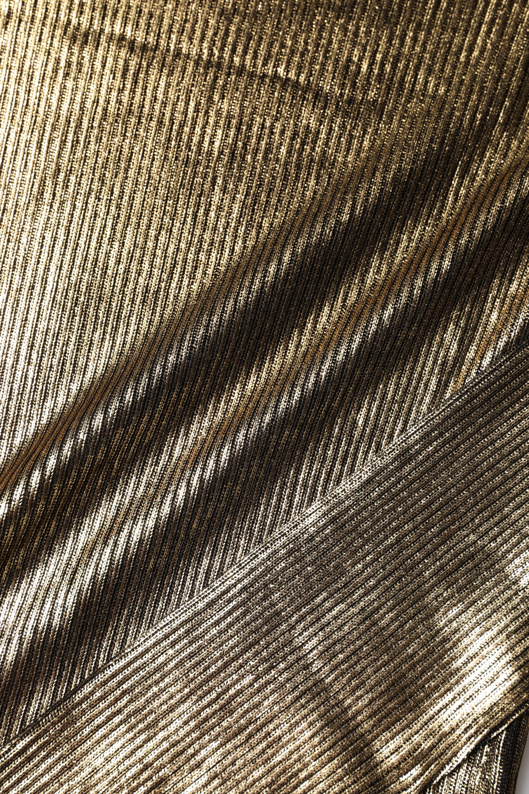 Dolce & Gabbana Gold Round Neck Long Sleeve Pullover Top Dolce & Gabbana