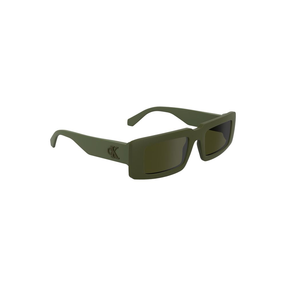 Calvin Klein Verde Bio women’s sunglasses with green-tinted lenses and sleek frame, stylish and modern eyewear accessory.