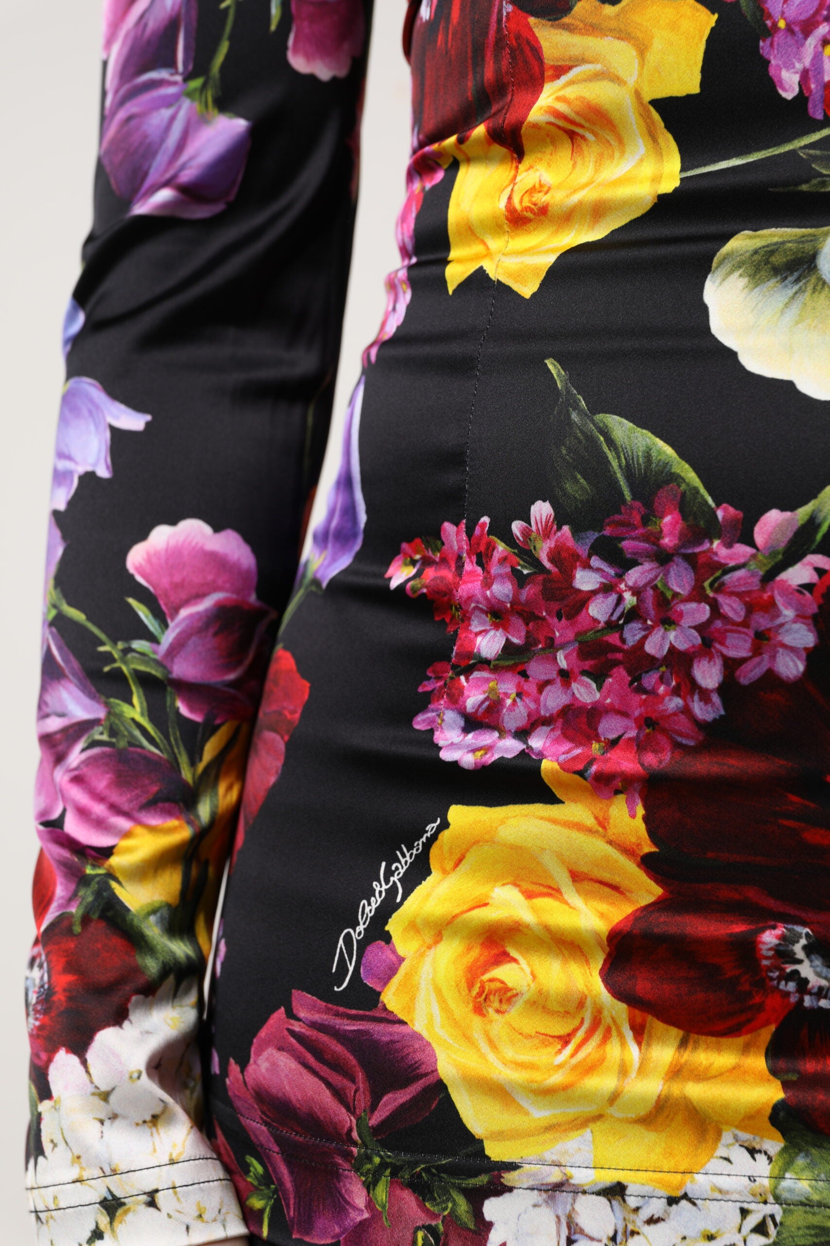 Dolce & Gabbana Multicolor Ortensies Long Sleeves Blouse Top Dolce & Gabbana