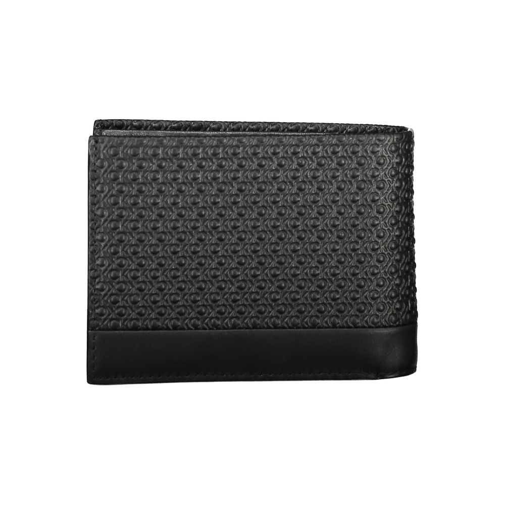 Calvin Klein Nero leather men's wallet with multiple card slots and sleek design, showcasing the brand's minimalist style.