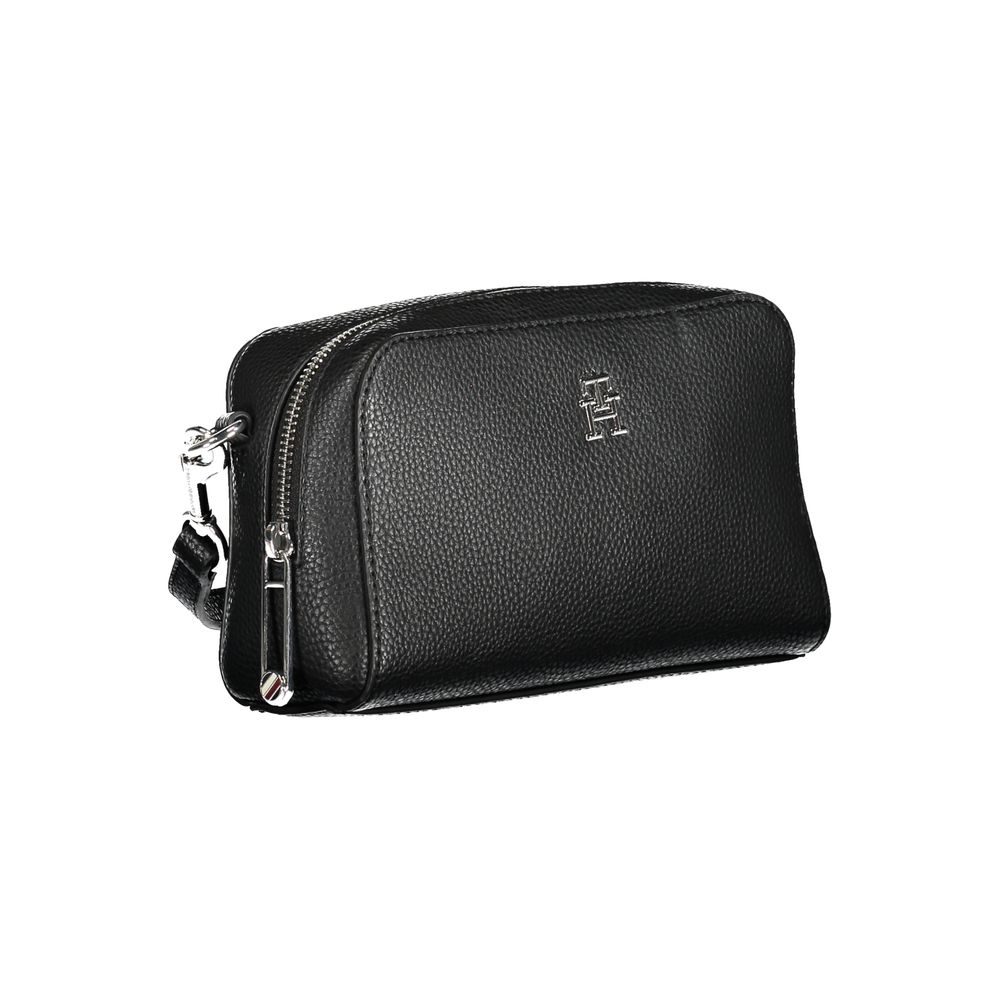 Tommy Hilfiger Nero shoulder bag made of polyurethane with sleek design and silver hardware for women.