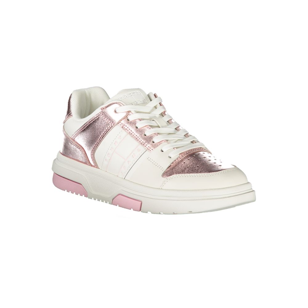 Tommy Hilfiger Bianco women’s polyurethane sneaker with white design and stylish laces, casual athletic footwear.