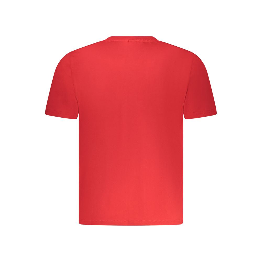 North Sails Rosso cotton men's T-shirt featuring a classic crew neck and branding, in vibrant red color.