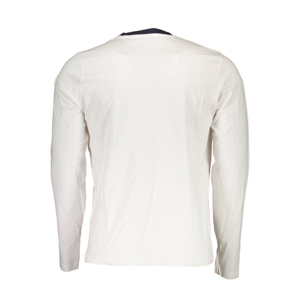 White North Sails cotton men's T-shirt with crew neckline and short sleeves displayed on a hanger.