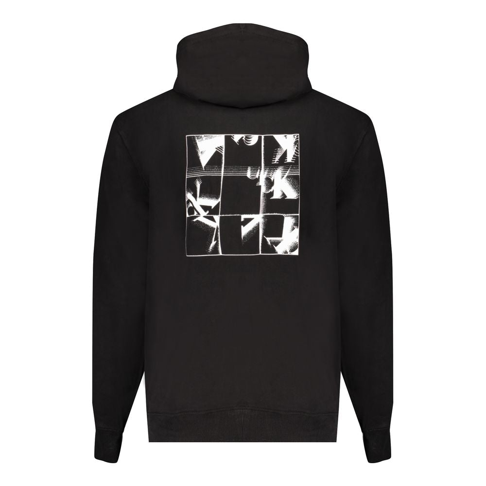 Black Calvin Klein men's cotton sweatshirt with crew neck and long sleeves, displayed on a plain background.