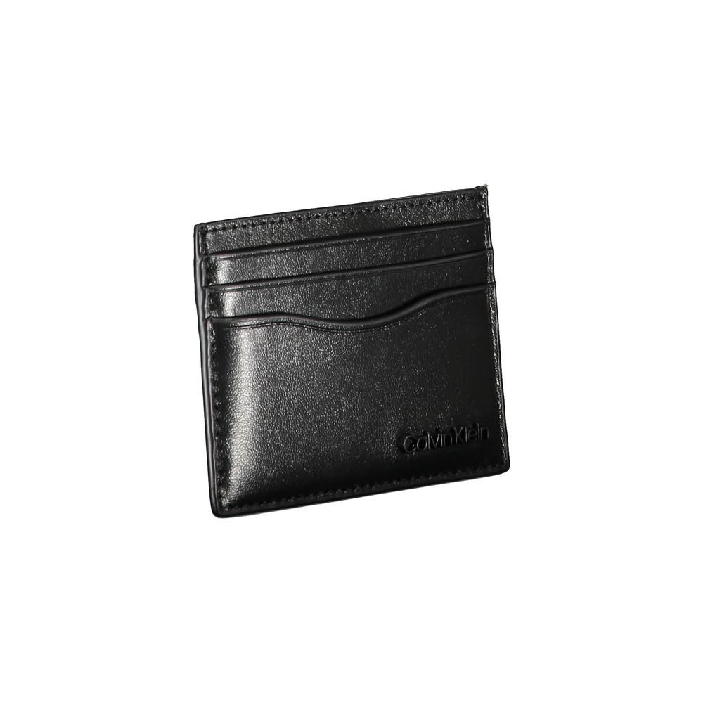 Calvin Klein Nero leather men's wallet with multiple card slots and a sleek, minimalist design.