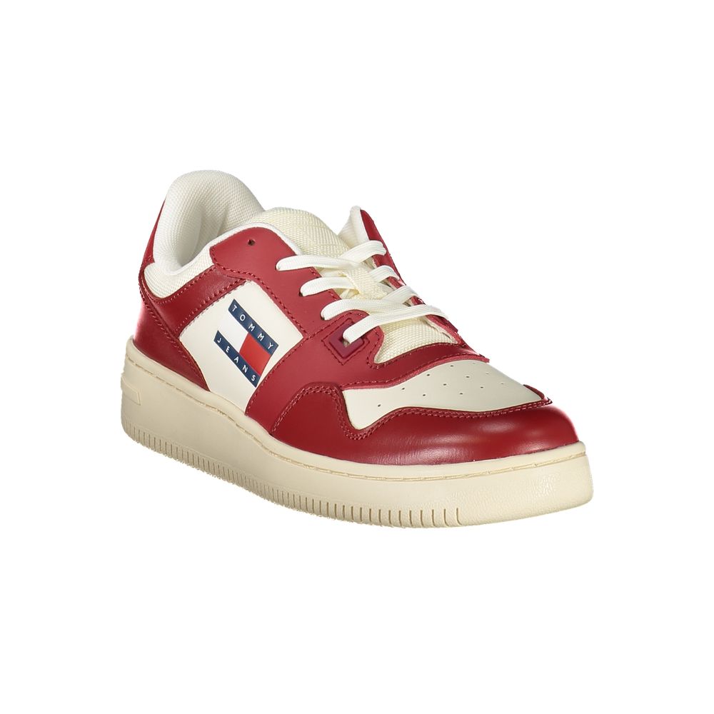 Tommy Hilfiger Rosso leather women's sneakers with white rubber soles and stylish design, casual footwear for everyday wear.