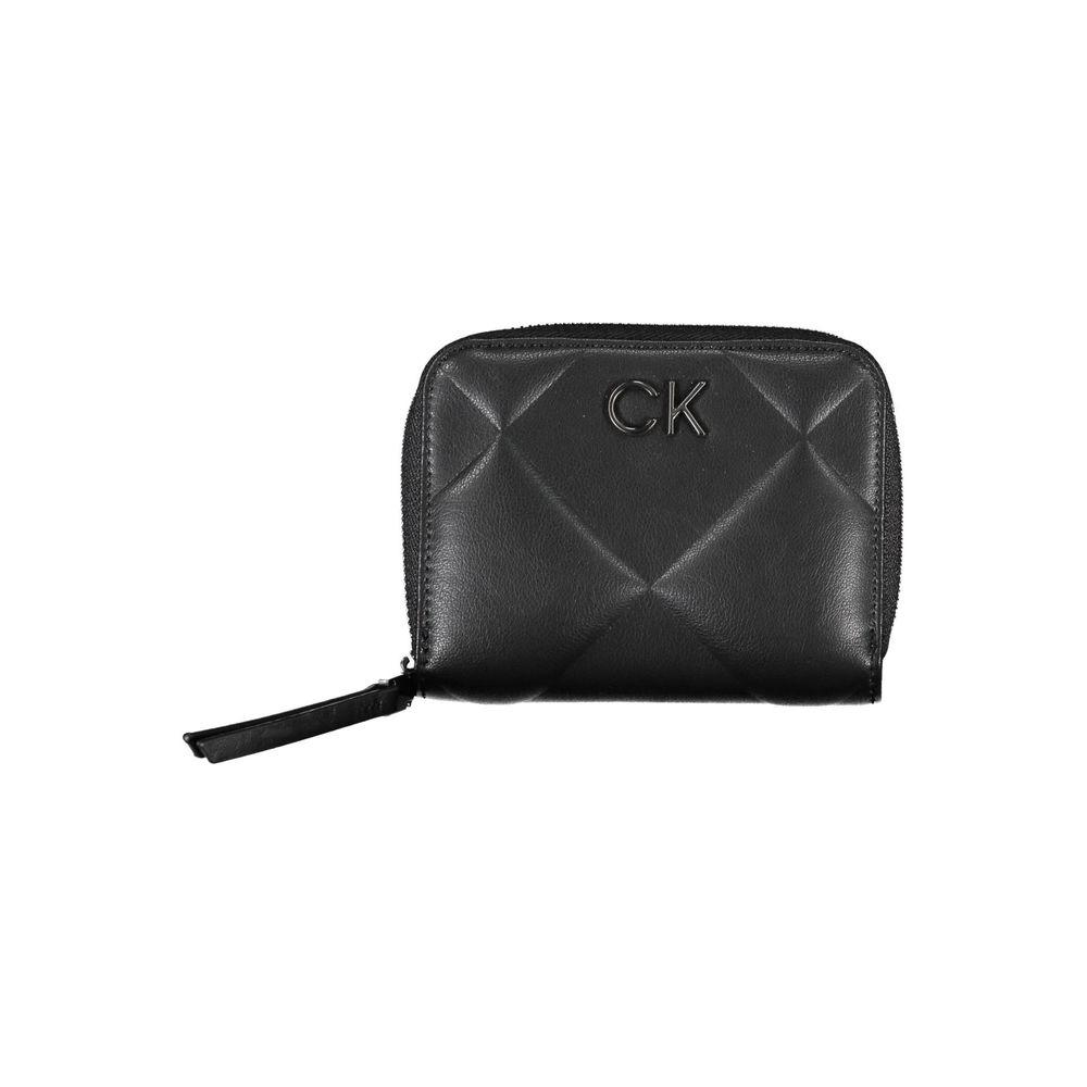Calvin Klein Nero polyester women’s wallet with multiple card slots and zipper closure, stylish and compact accessories.