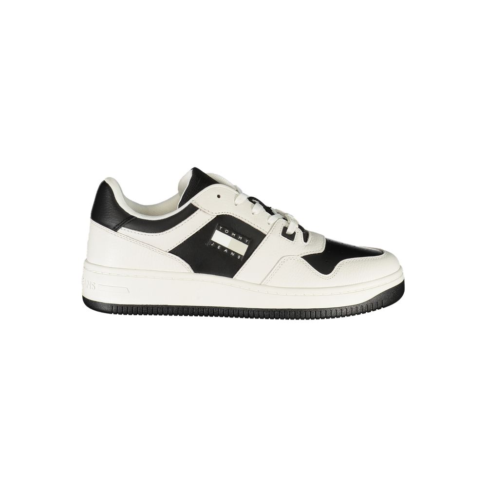 Tommy Hilfiger Bianco men's polyurethane sneaker with white design and sporty style, featuring laces and brand logo details.