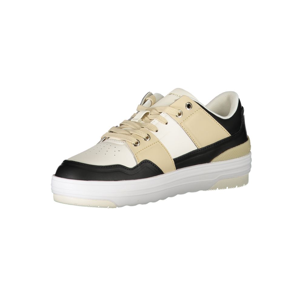 Tommy Hilfiger Bianco leather women's sneaker with white design and subtle branding details.