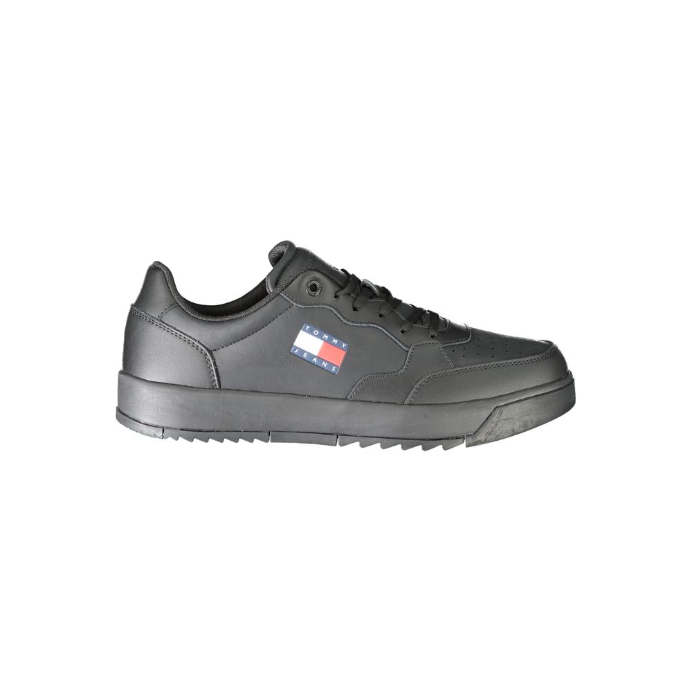 Tommy Hilfiger Nero Poliuretano men's sneaker with black synthetic upper and white rubber sole, stylish casual footwear.