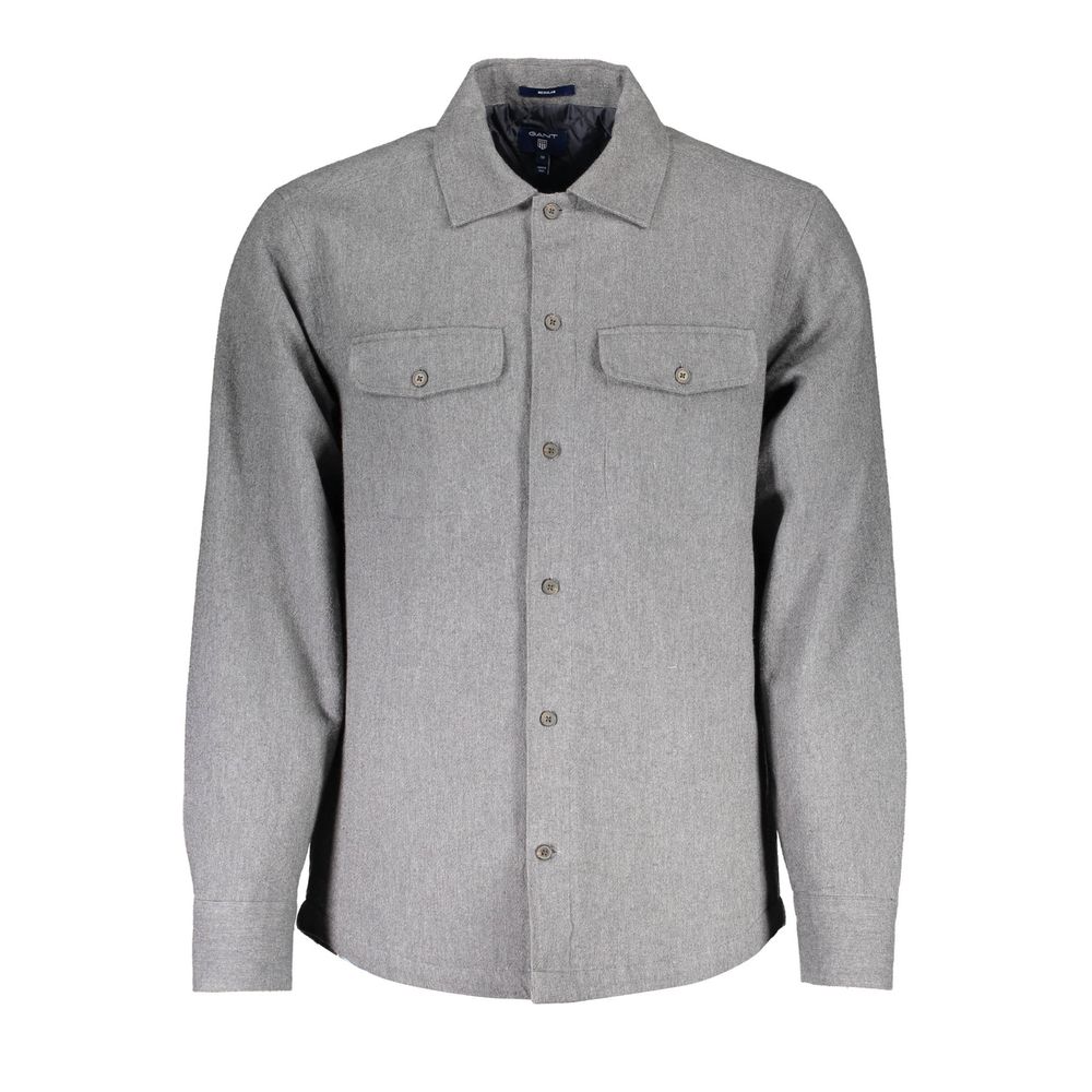 Gant Grigio cotton men's shirt, lightweight with a classic collar and button-down front, displayed on a hanger.