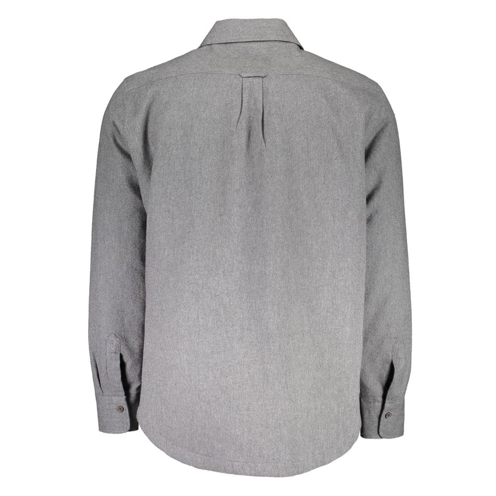 Gant Grigio cotton men's shirt laid flat, showing its classic collar, button front, and long sleeves for a stylish, comfortable fit.