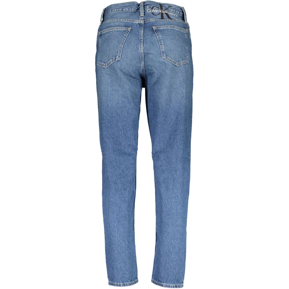 Calvin Klein Blu Cotton Women’s Jeans showing a close-up of the denim fabric and classic five-pocket design.