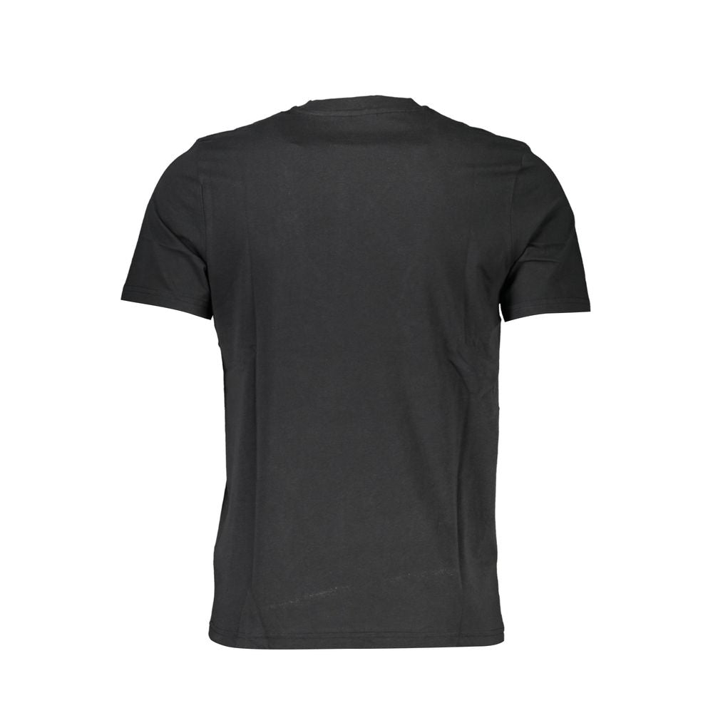Black North Sails men's cotton T-shirt with crew neck and short sleeves, casual style, displayed on a plain background.