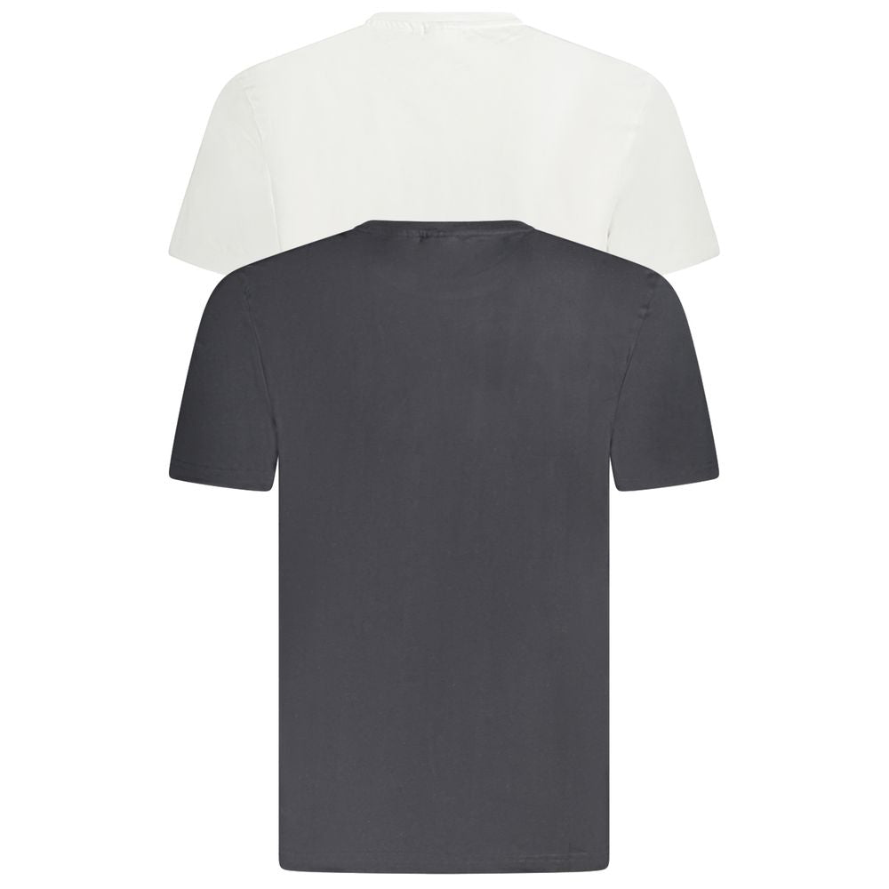 Black organic cotton men's T-shirt by Fila, featuring a comfortable fit and classic design.