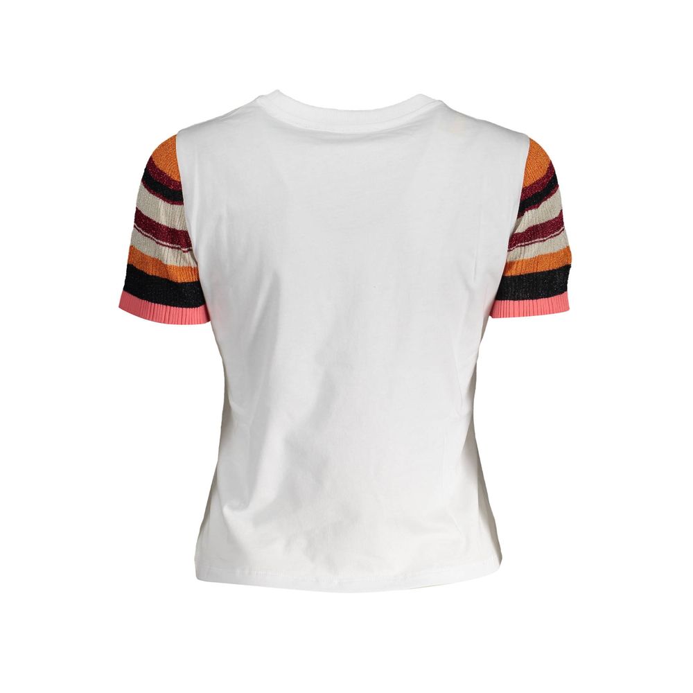 Desigual Bianco cotton women's T-shirt with a relaxed fit and short sleeves, featuring a simple, clean design.