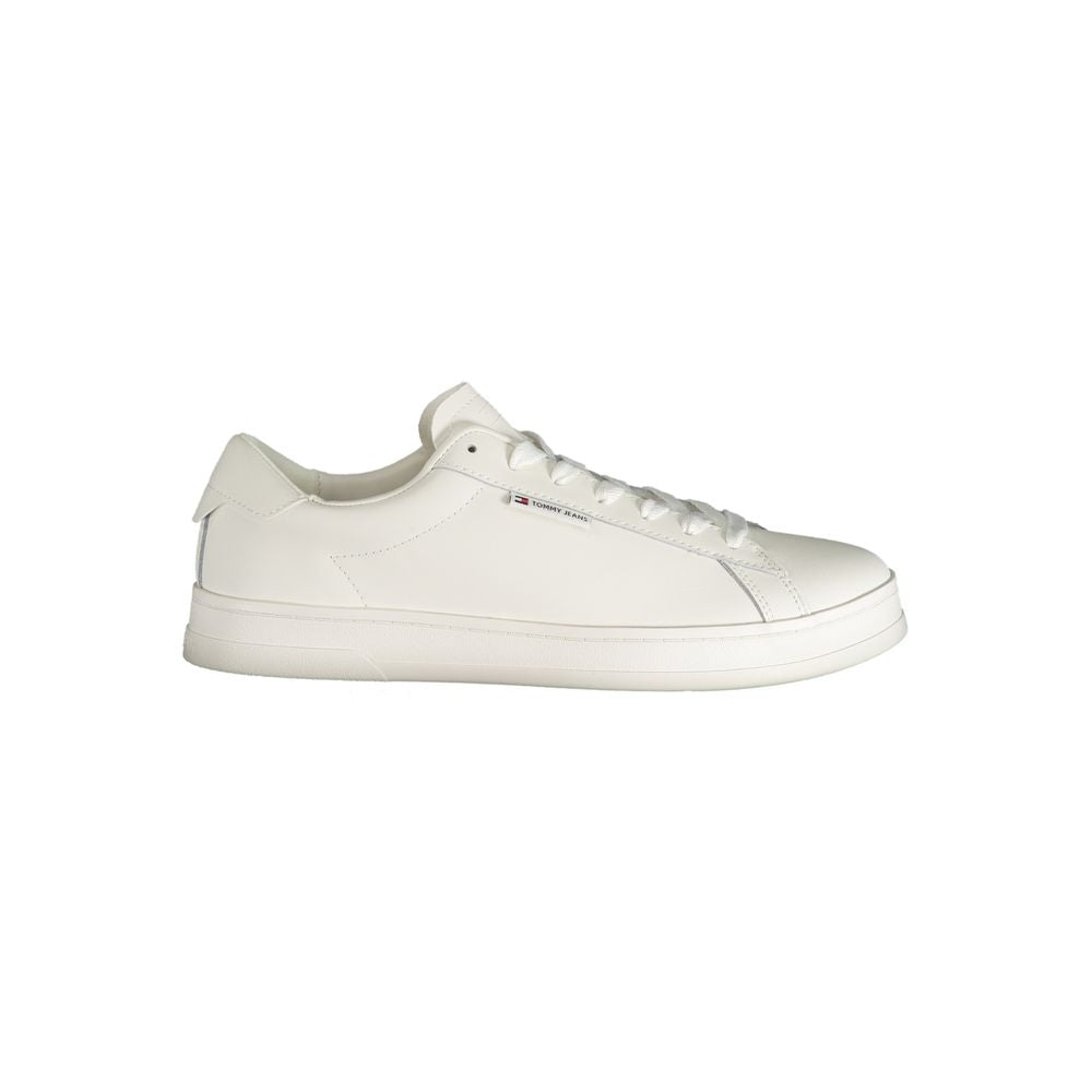 Tommy Hilfiger Bianco Poliuretano men's sneaker showing white synthetic upper and lacing detail.