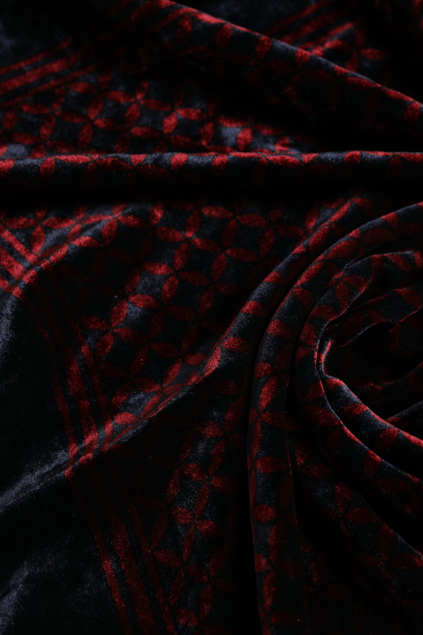 Dolce & Gabbana Black Red Viscose Square Men Foulard Scarf Dolce & Gabbana