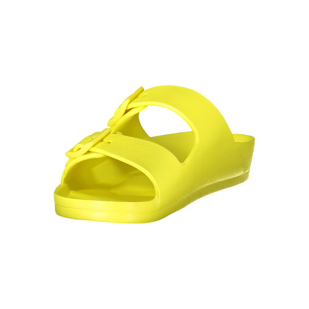 Norway 1963 Giallo Plastica women's ciabatta sandals with yellow plastic straps and comfortable sole, stylish and lightweight footwear.