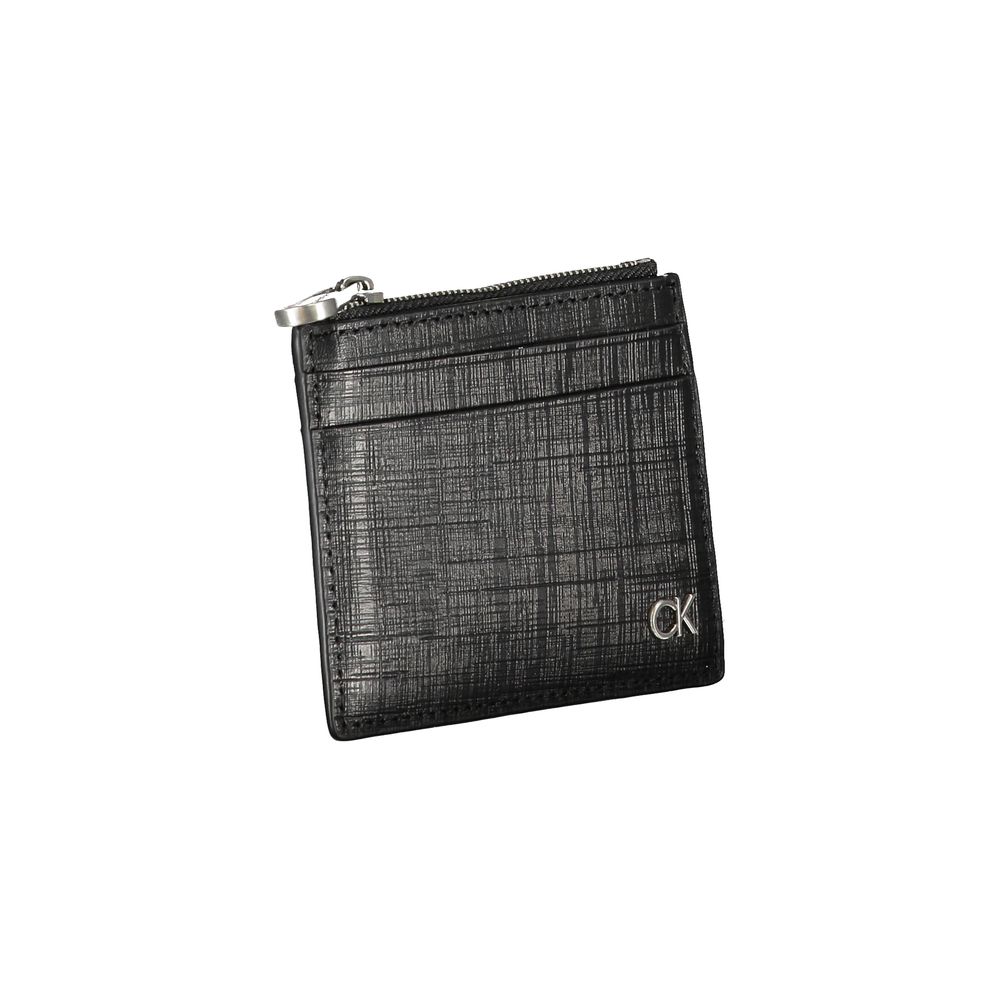 Calvin Klein Nero leather men's cardholder with multiple card slots and sleek design.