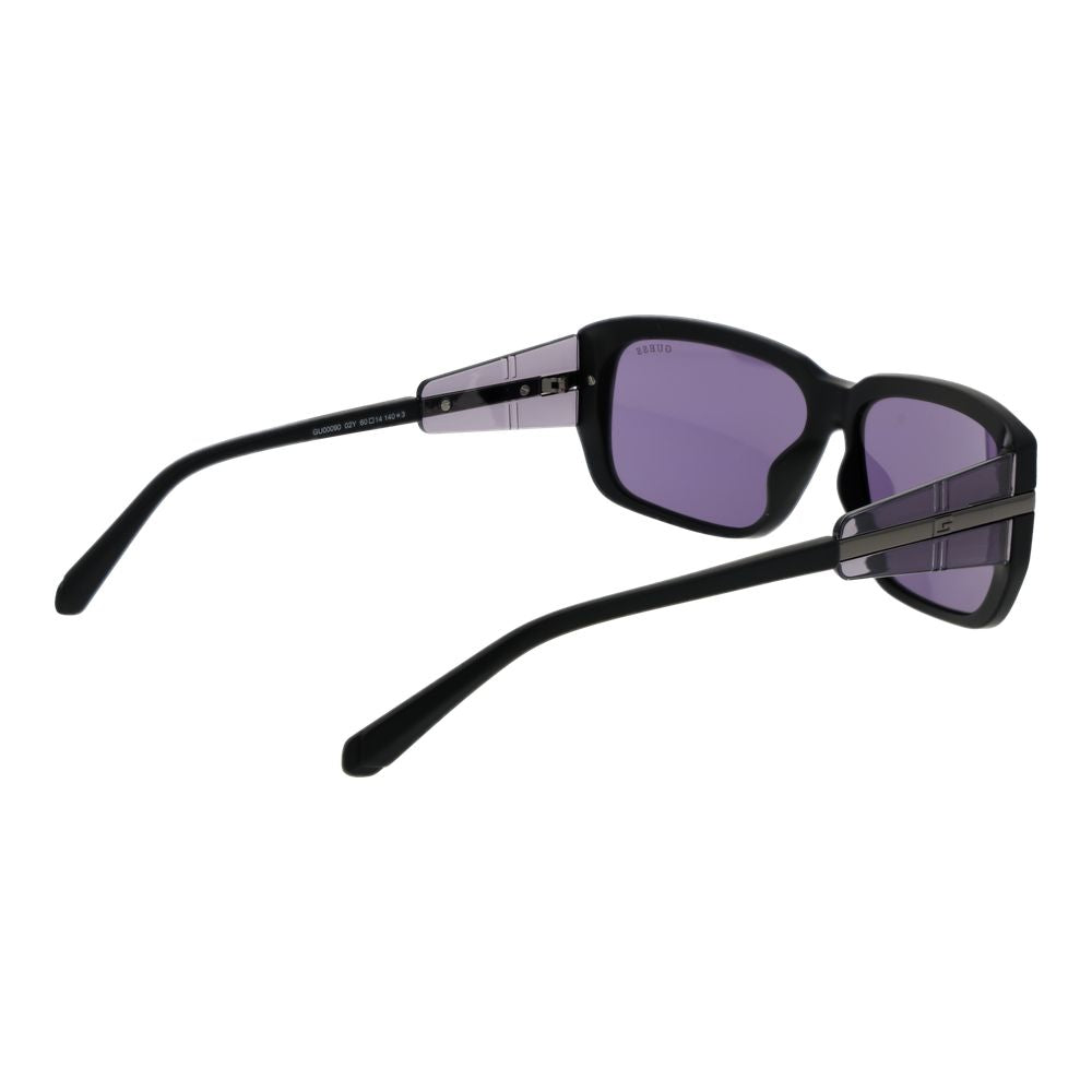 Guess black plastic sunglasses with dark tinted lenses and sleek frame, stylish eyewear for sun protection and fashion.