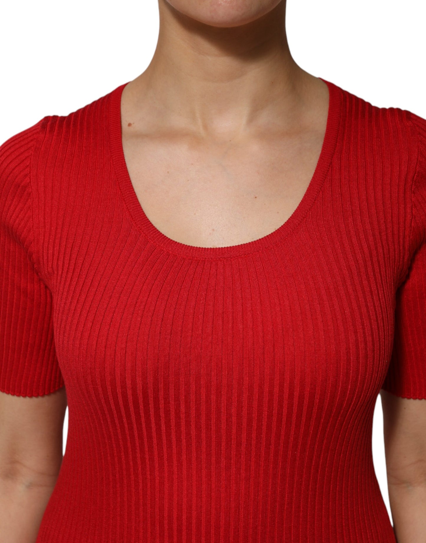 Dolce & Gabbana Red Round Neck Short Sleeves Pullover Top Dolce & Gabbana