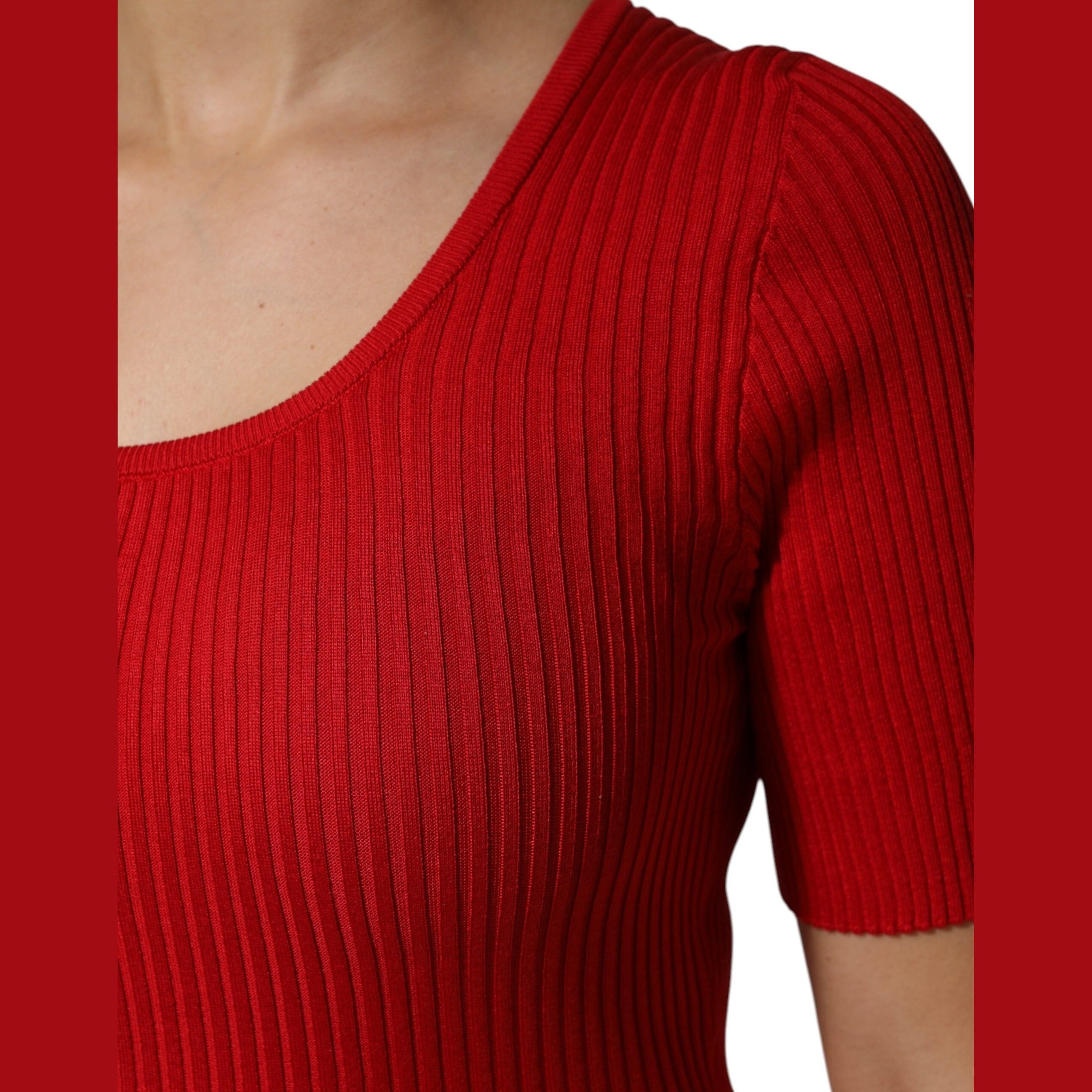 Dolce & Gabbana Red Round Neck Short Sleeves Pullover Top