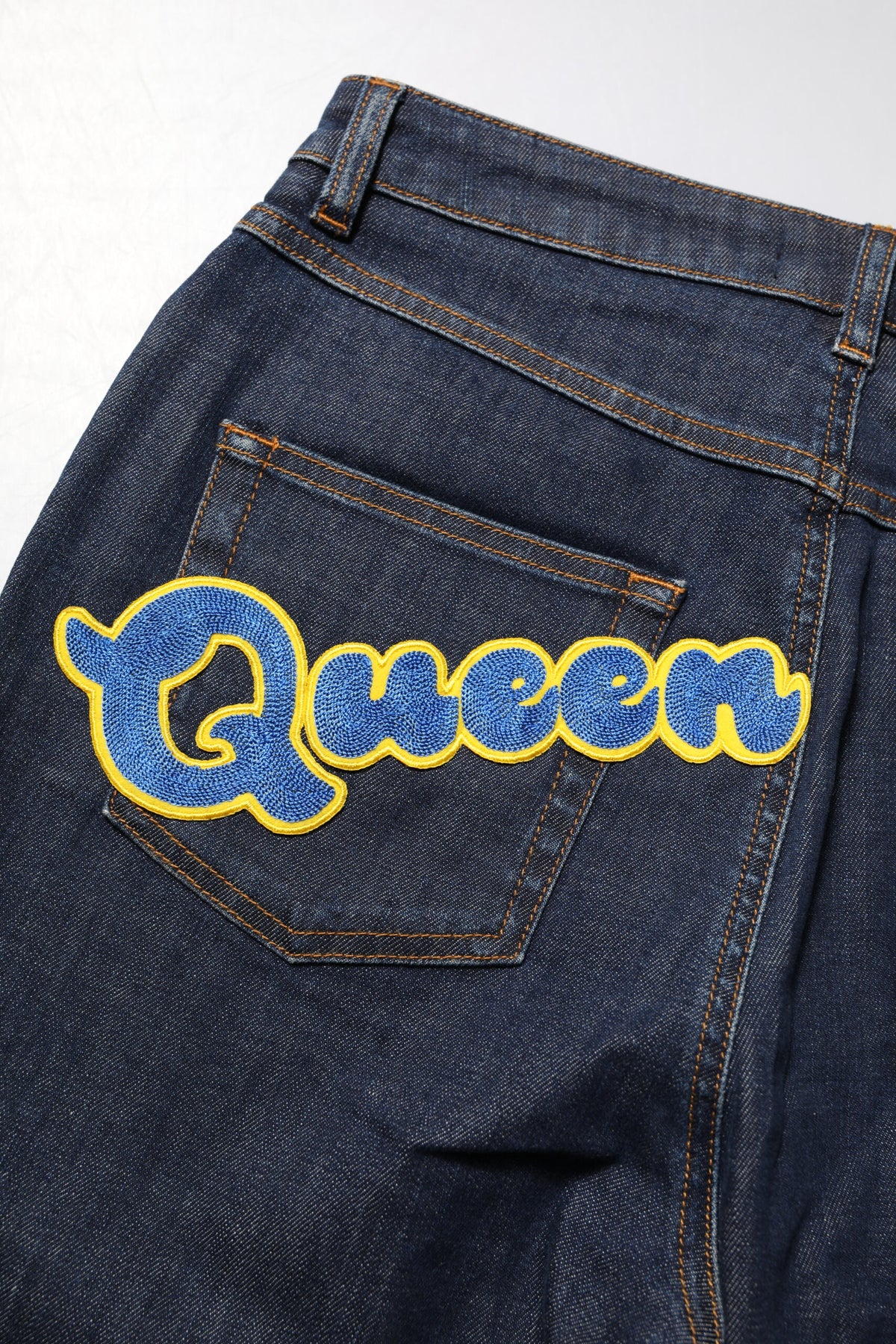Dolce & Gabbana Blue Queen Patch AUDREY Mid Waist Denim Jeans - Eljoys Fashion 
