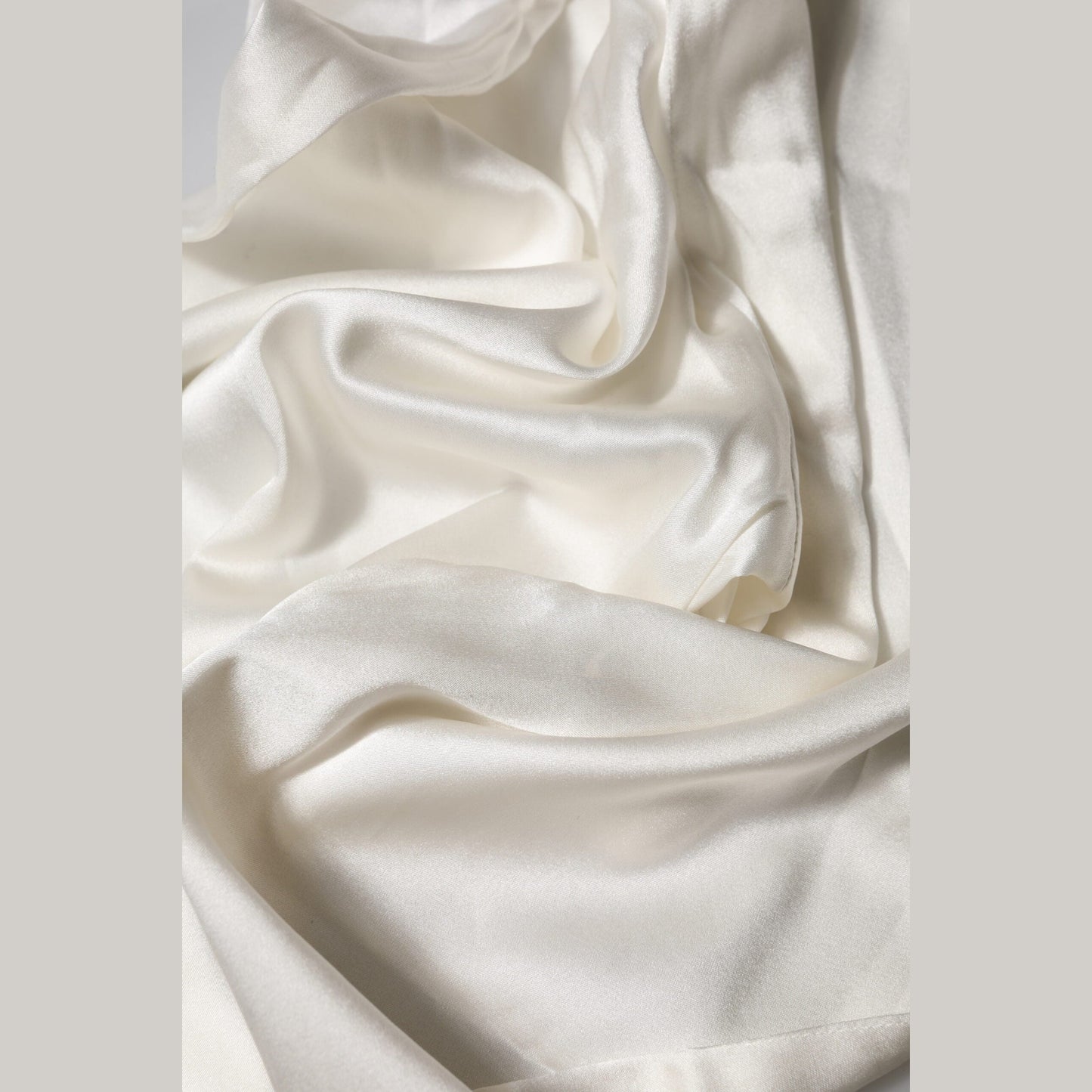 Dolce & Gabbana Ivory Silk Tapered High Waist Pants