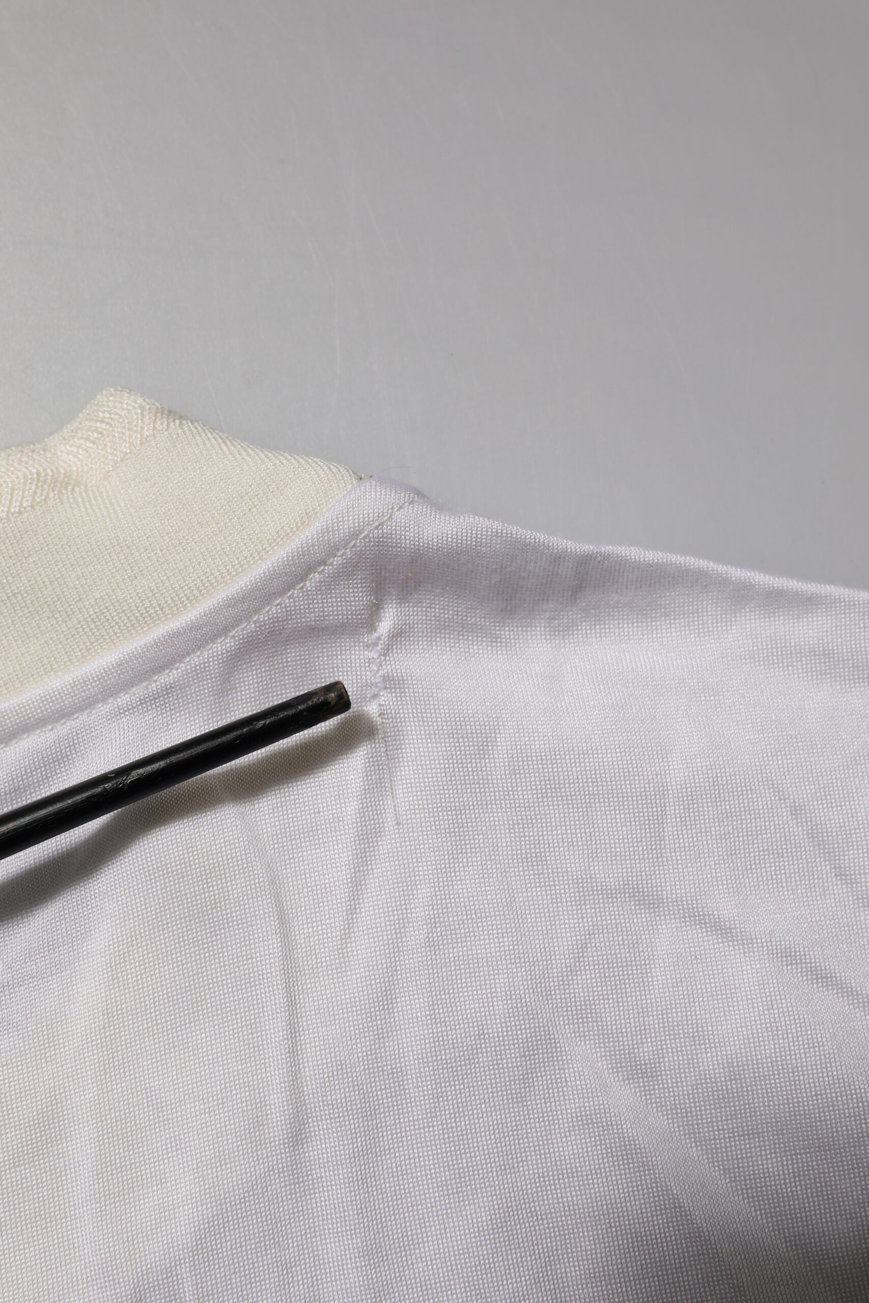 Dolce & Gabbana White Silk Crew Neck Long Sleeves T-shirt Dolce & Gabbana