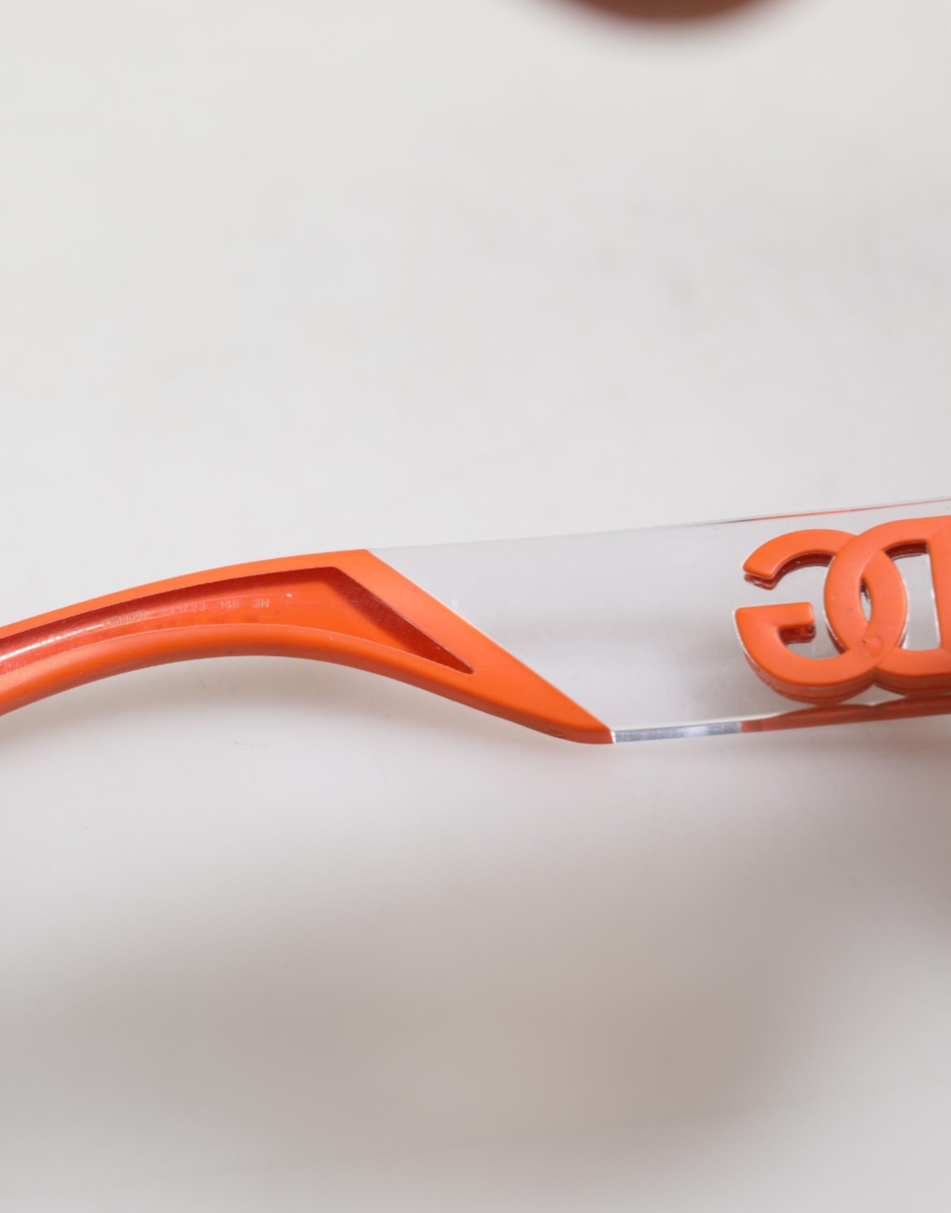 Dolce & Gabbana Orange Reborn To Live Oval Frame Logo Eyewear Sunglasses Dolce & Gabbana