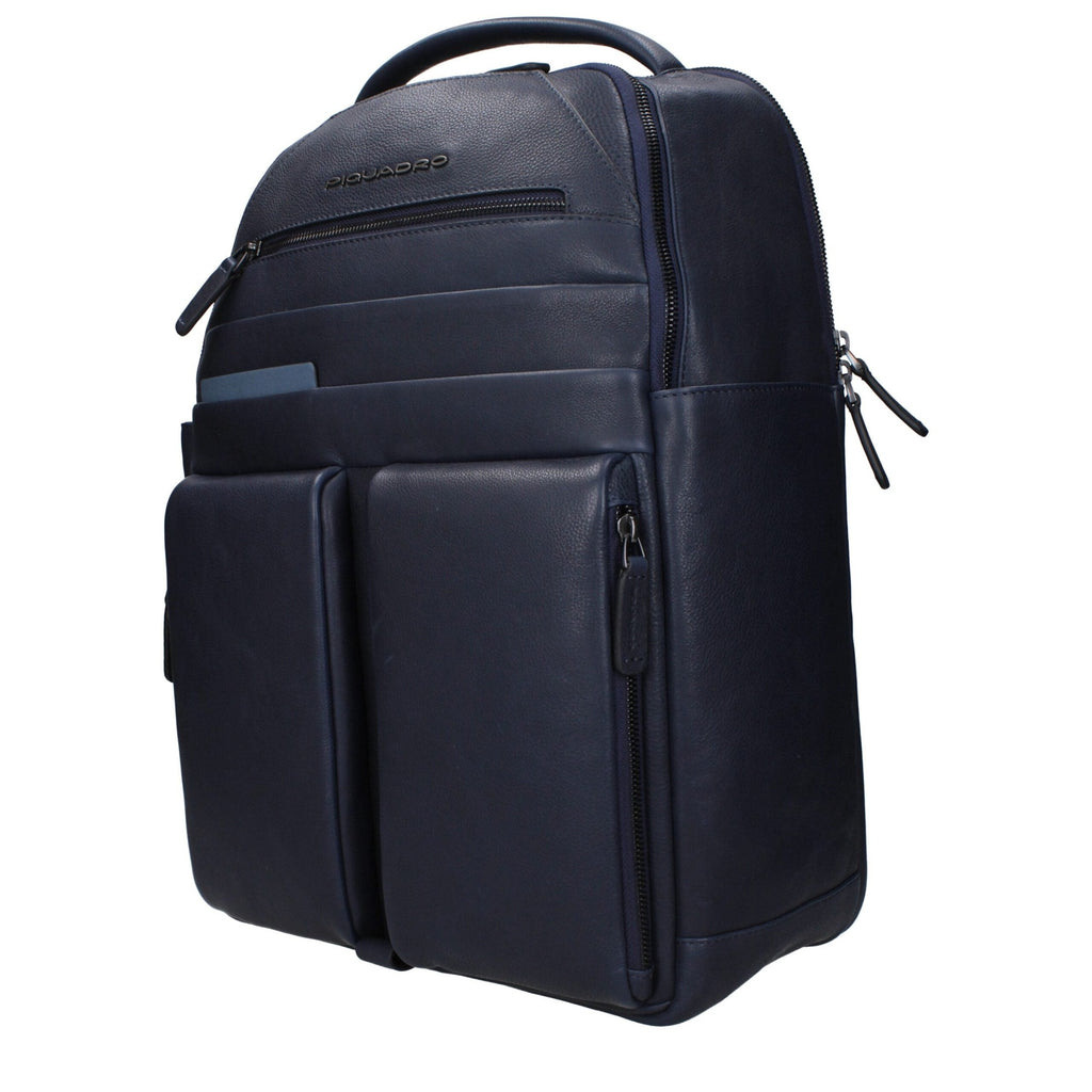Piquadro blue leather backpack with adjustable shoulder straps and multiple compartments, stylish and functional for everyday use.