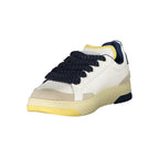 Blauer Bianco Poliuretano men's sneaker with white synthetic upper and sporty design, shown in a close-up image.