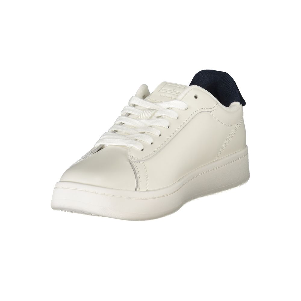 Tommy Hilfiger Bianco polyurethane women's sneaker with white design and sporty laces, casual footwear for everyday wear.