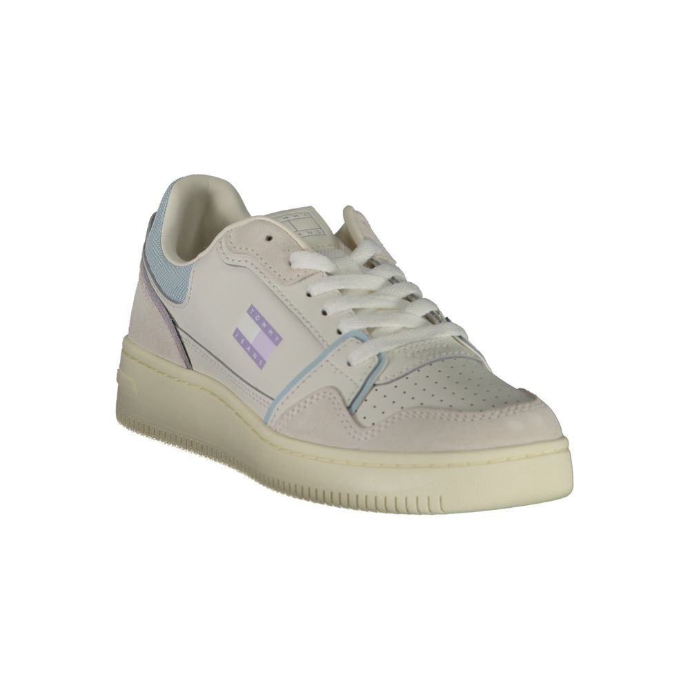 Tommy Hilfiger Bianco polyurethane women's sneaker with white design and casual athletic style, shown from a side view.