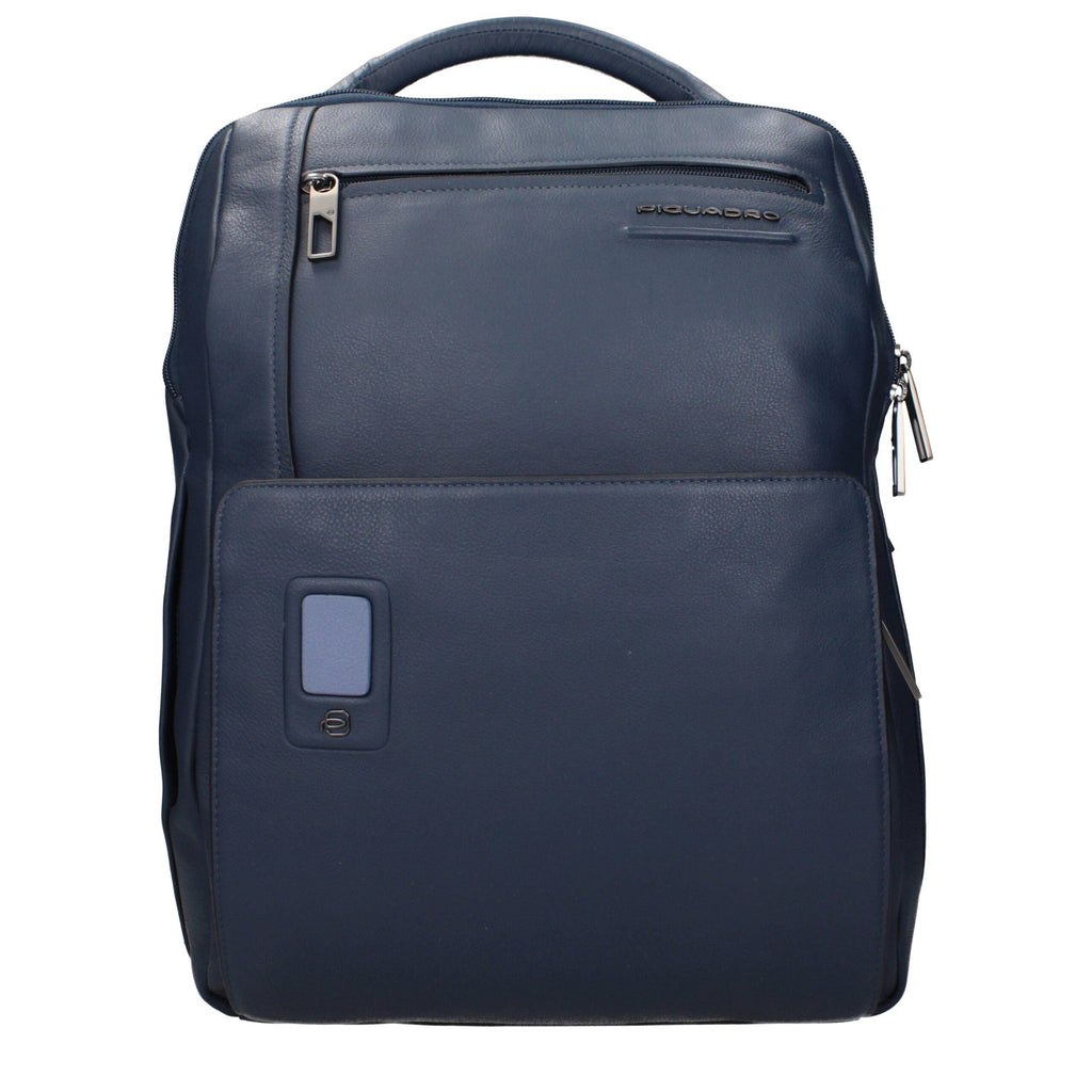 Piquadro blue leather backpack with adjustable straps and multiple compartments, stylish and functional for everyday use.