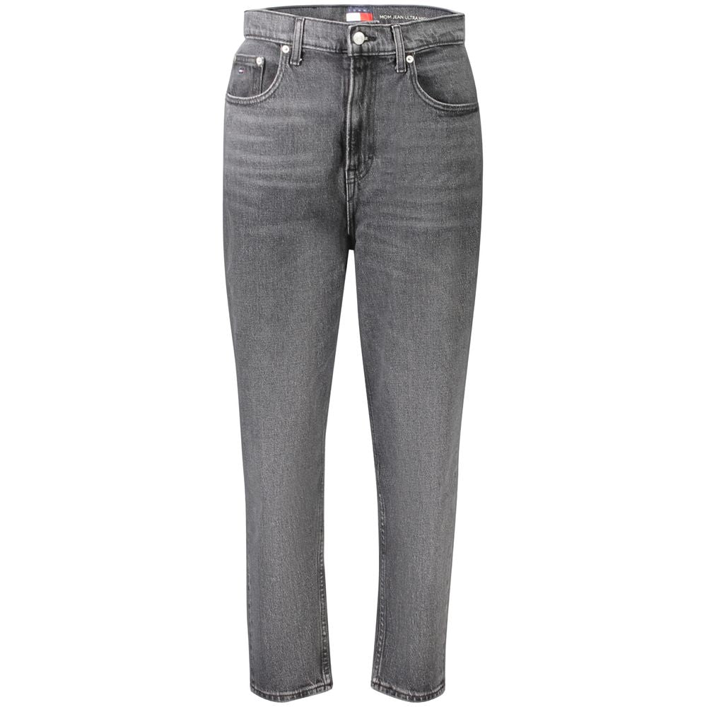 Black cotton women’s jeans by Tommy Hilfiger with classic five-pocket design and branded leather patch at the waist.