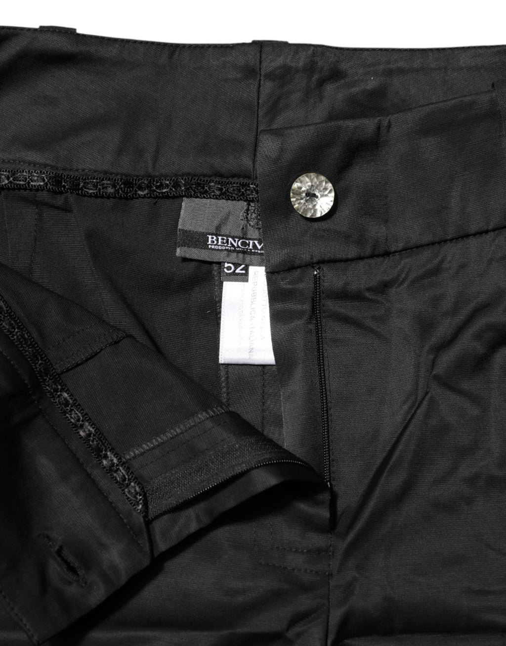 BENCIVENGA Black Cotton Blend Cropped Straight Leg Pants - Eljoys Fashion 