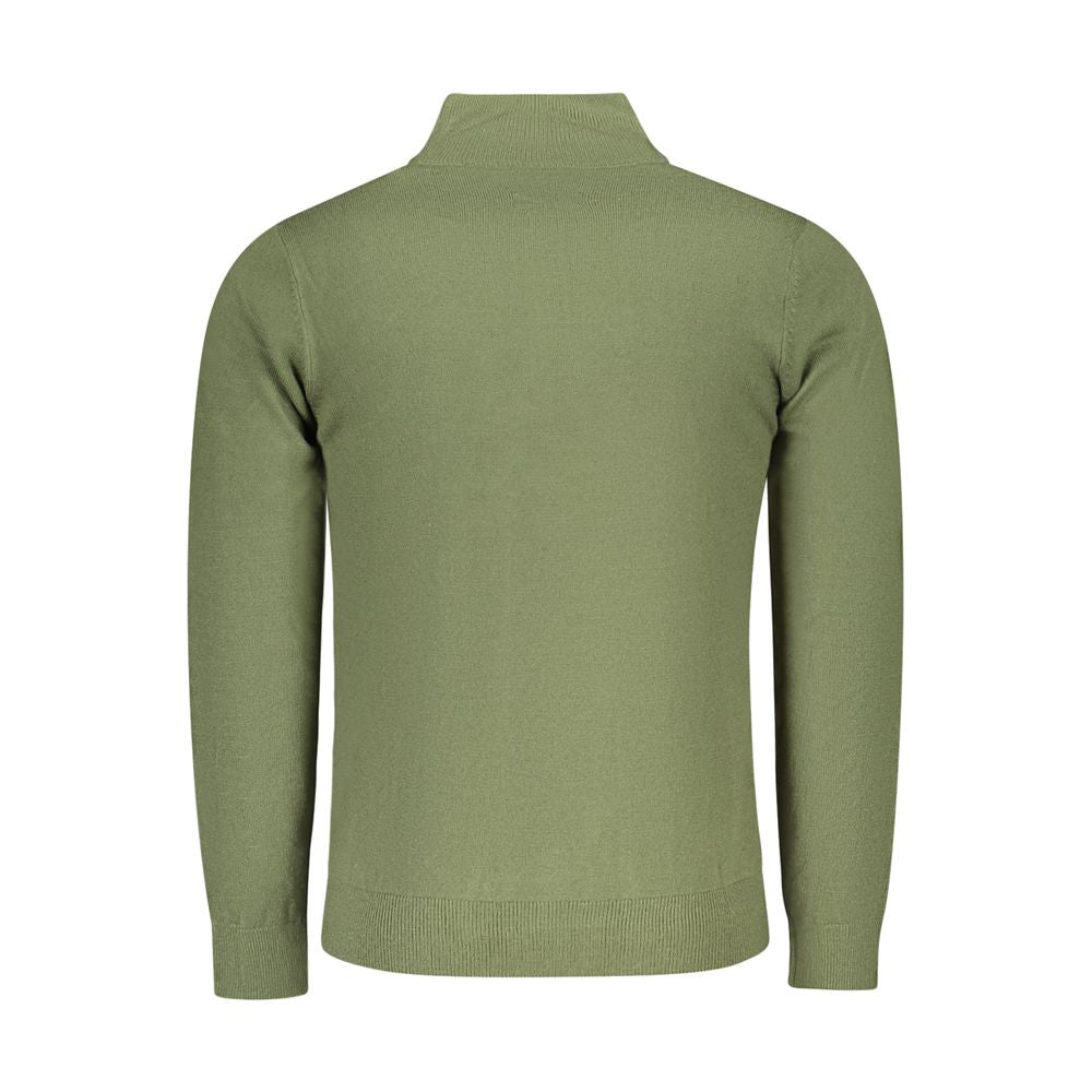 North Sails Verde acrylic men's sweater showing a close-up of the textured green fabric and classic crewneck design.