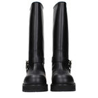 Off-White black leather flat boots with sleek design and minimal detailing, perfect for casual or stylish everyday wear.