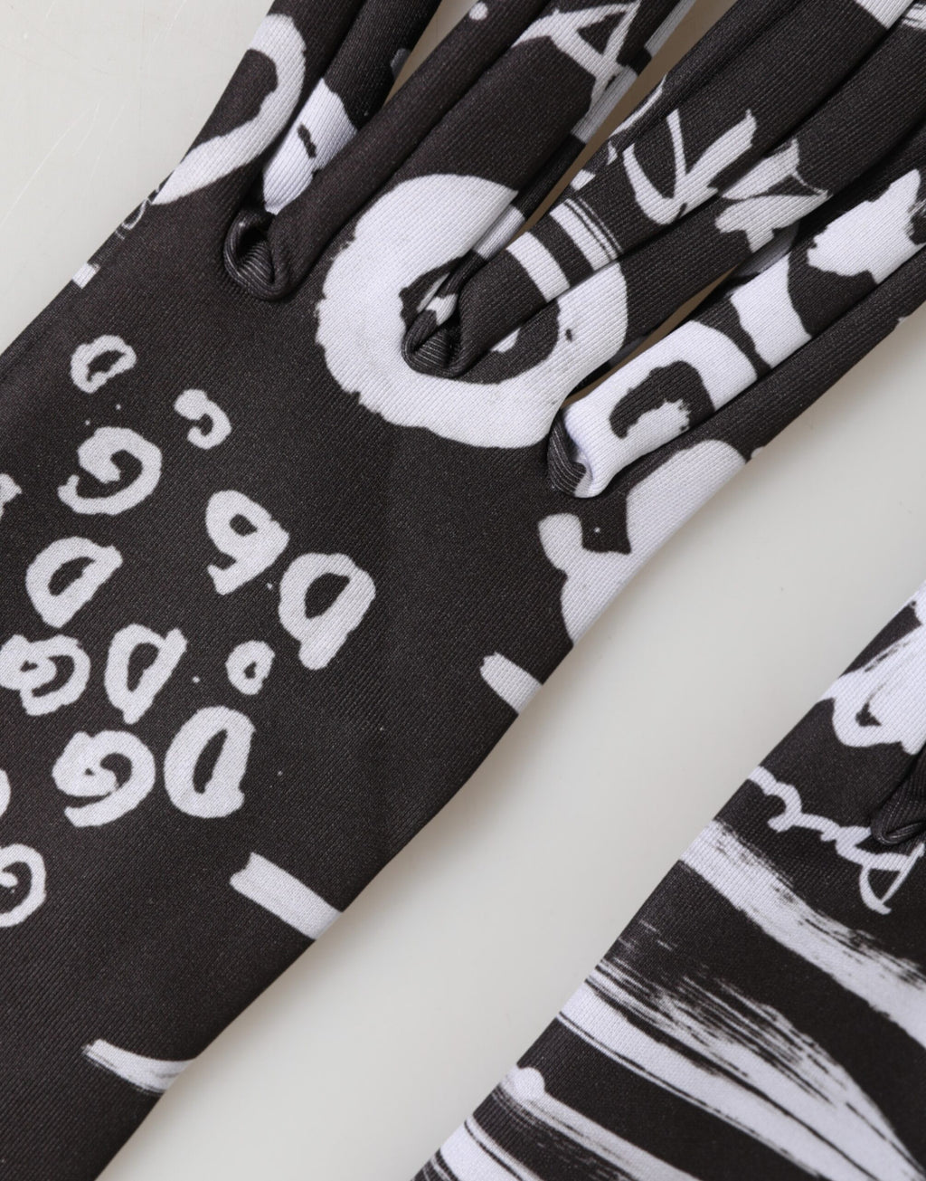 Dolce & Gabbana Black White DG Logo Elbow Length Mitten Gloves - Eljoys Fashion 