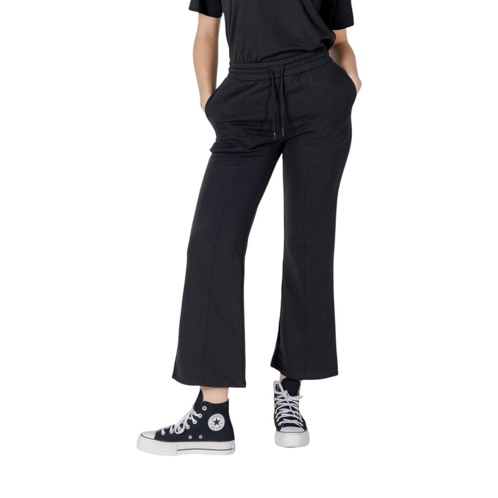 Converse Black Cotton Joggers Workout Pants