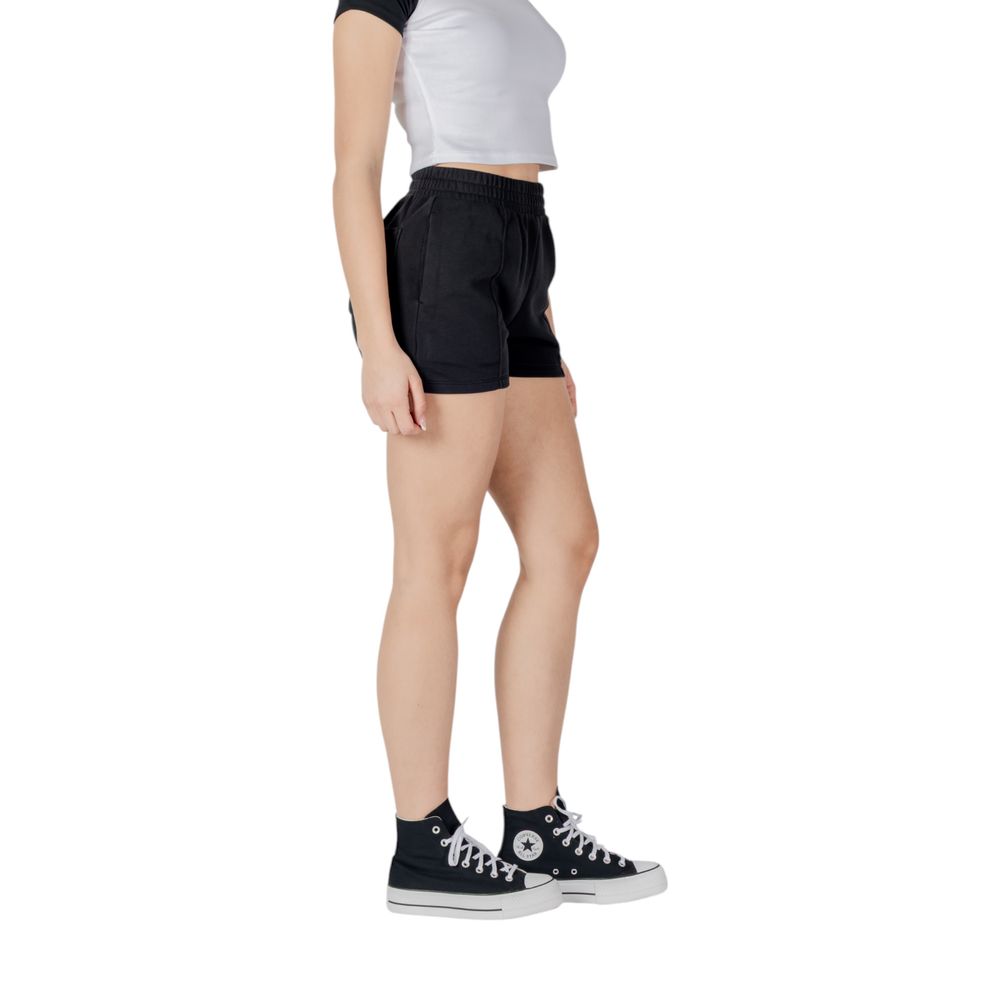 Converse Black Cotton Bermuda Shorts Converse