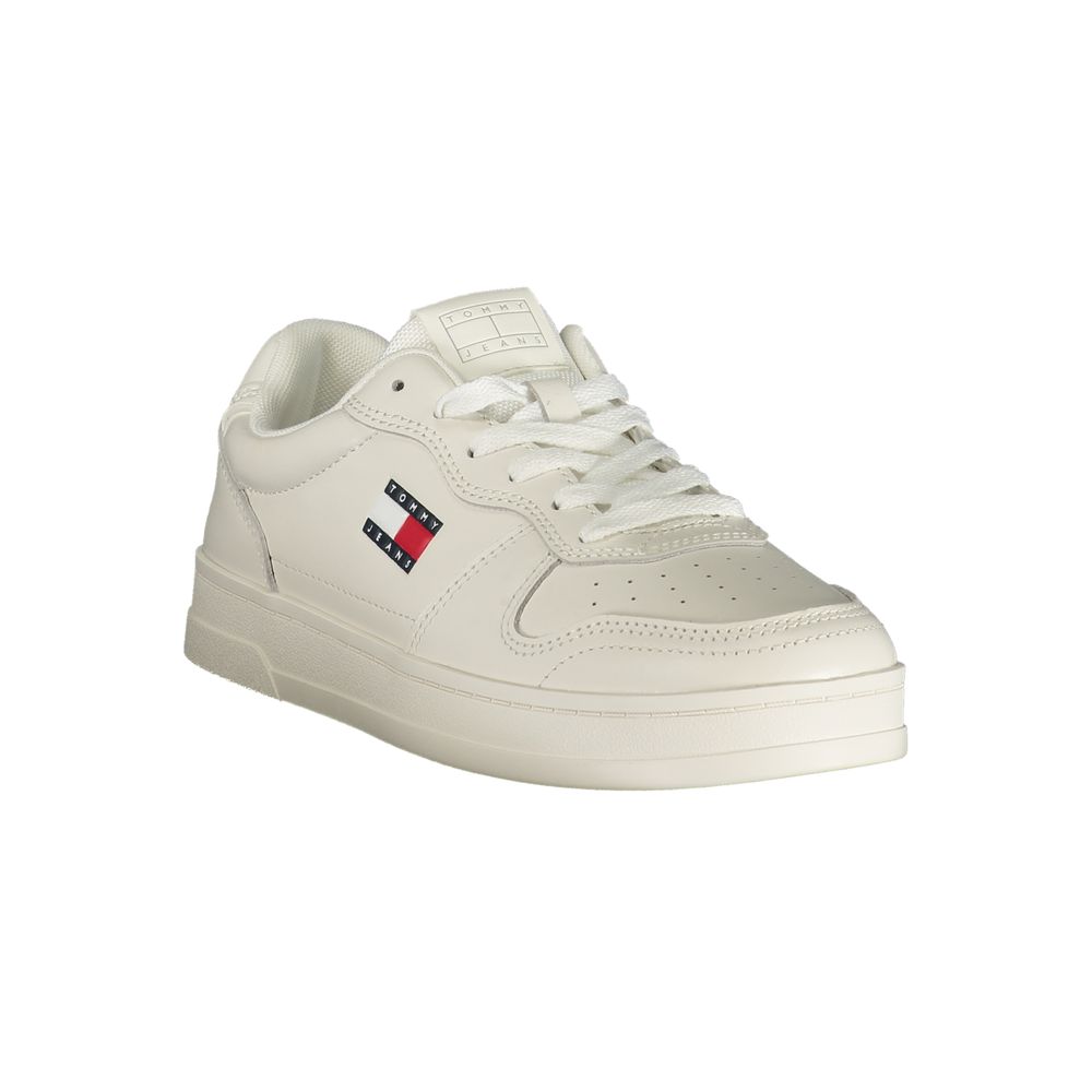 Tommy Hilfiger Bianco women's polyurethane sneaker with white design and casual sporty style.