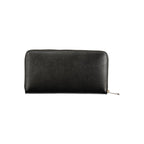 Furla Nero leather women’s wallet with multiple card slots and a sleek design, featuring a zipper closure and compact style.