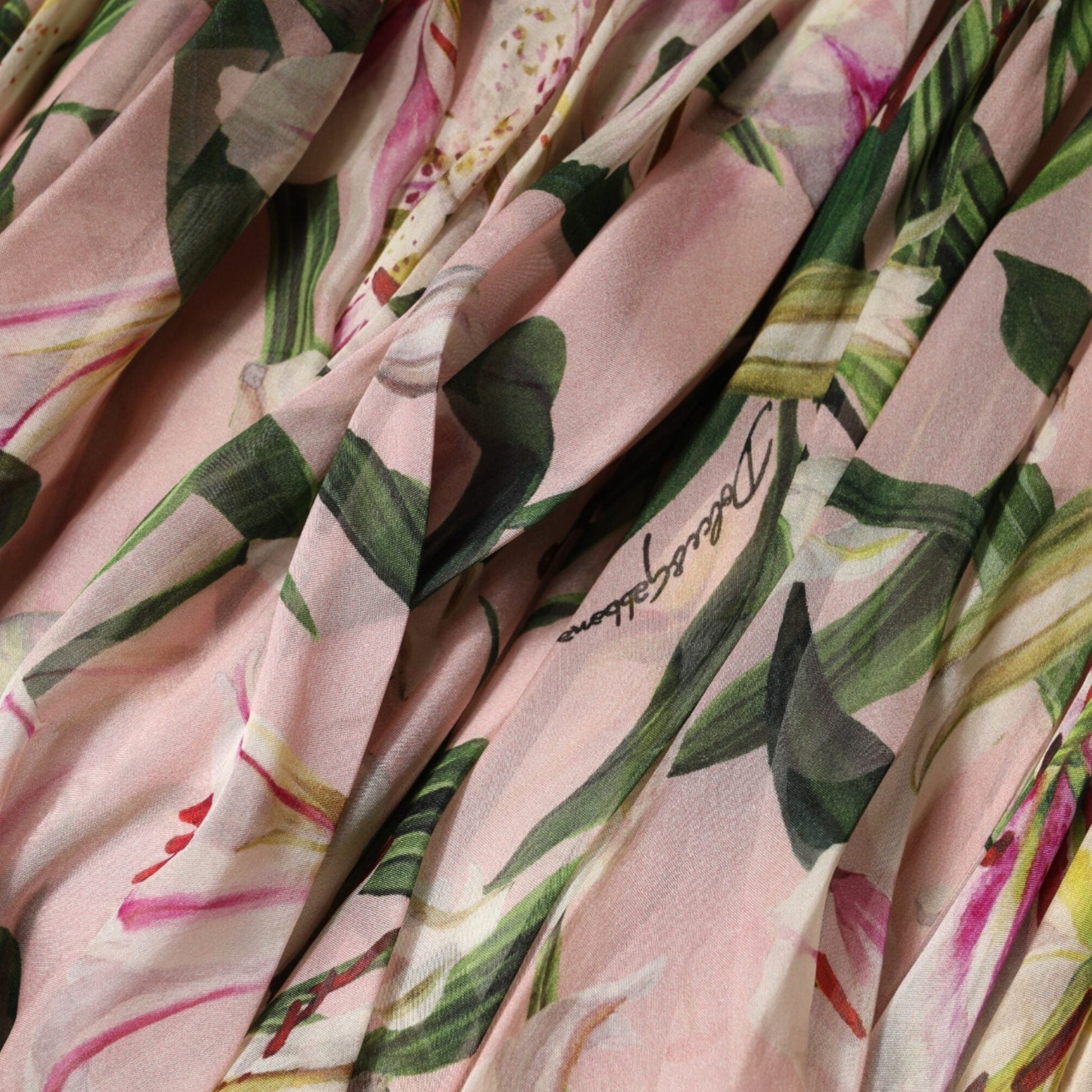 Dolce & Gabbana Pink Lily Print A-line Pleated Maxi Dress Dolce & Gabbana